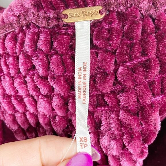 FREE PEOPLE | Marie  Velvet Open Back Cropped Top NWT - Picture 10 of 12